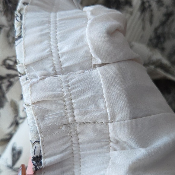 NWT EXPRESS Floral Crop Top and Wide Leg Pant Set, Size L - Picture 16 of 16